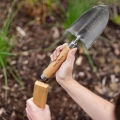 Kent & Stowe Stainless Steel Capability Trowel -Garden Care Store 41220 10200